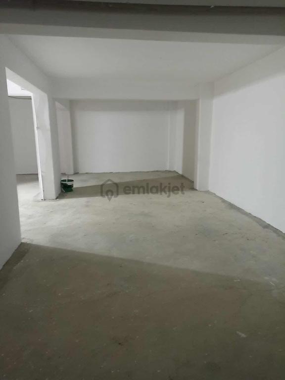 Sefaköy İnönü Mahallesi Kiralık 220 Metre² Depo 1