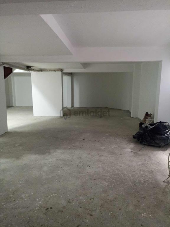 Sefaköy İnönü Mahallesi Kiralık 220 Metre² Depo 2