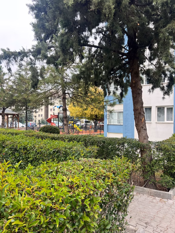 Sitede 3+1 Kiralık Daire 1