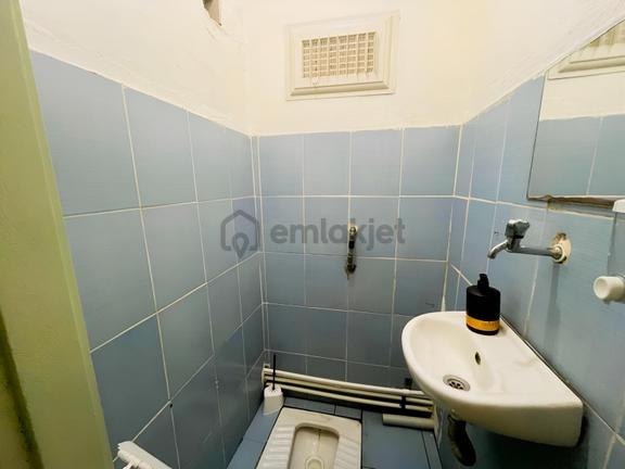 Çelik'ten Merkez'de Kiracılı Yatırımlık Yapılı Satılık Dükkan 2