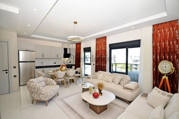 Alanya Obada Özel Dizayna Sahip Lüks Komplekste Satılık 2+1 Daire 2