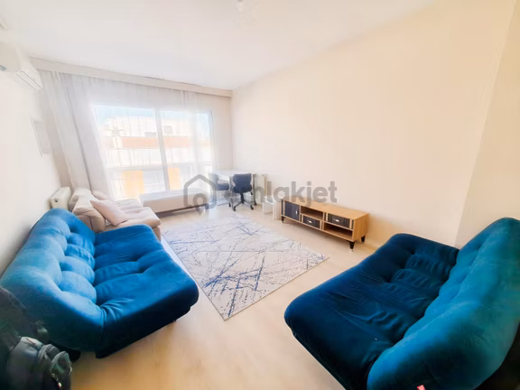 Ordu Cadesi Üzerinde Merkezi Konum D.gazlı Eşyalı 2+1daire 2