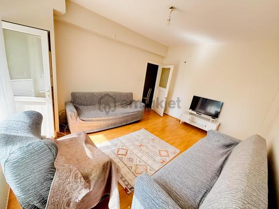 Üsküdar Cumhuriyet Mah. 2+1 Ara Kat Eşyalı Kiralık Daire*** 2