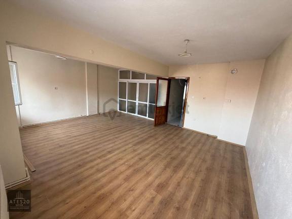 15 Mayıs’da Acil Satılık 3+1 170 M2 Fırsat Daire… 1