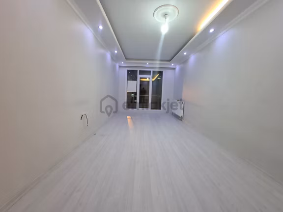 Loft'tan Kanarya Mh Asansörlü Yeni Bina Kiralık 2+1 90m2 Daire 2