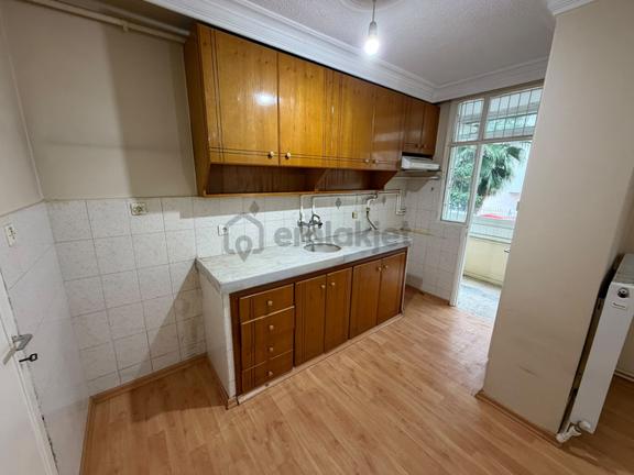 Hayal Park Civarı Eski Koza Tv Karşısı 3+1 Kiralık Boş Daire 1