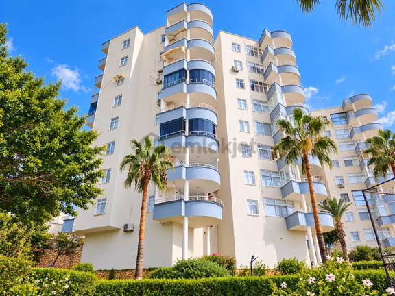 Erdemli Ayaşta Denize Sıfır Site Lebiderya Deniz Manzaralı 2+1 2