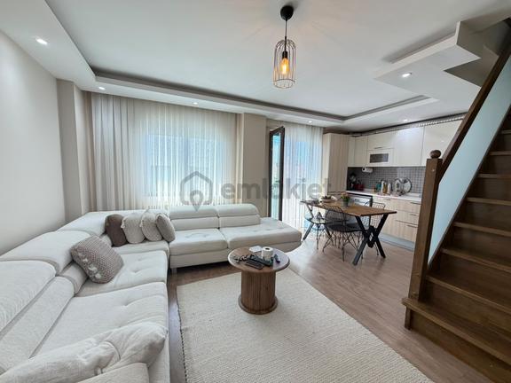 Büyükçekmece Atatürk'te 2+2 Kiralık Dubleks Daire 2