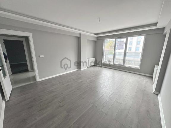 Misket Düzlükte Ara Katta Ön Cephe Full Yapılı 3+1 Satılık Daire 1