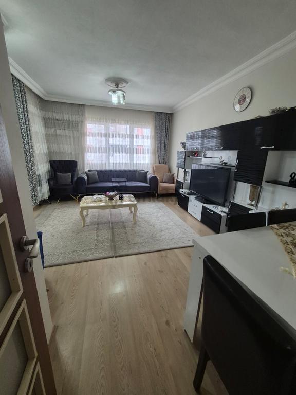 Düdenbaşı Güneş Evleri Sitesinde 3+1 Daire 2