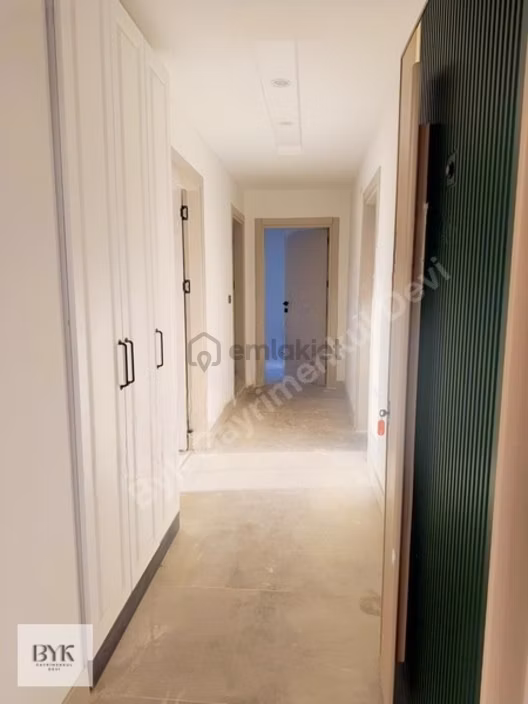 Havuzlu Denize Yakın 2+1 Kiralık Daire 2