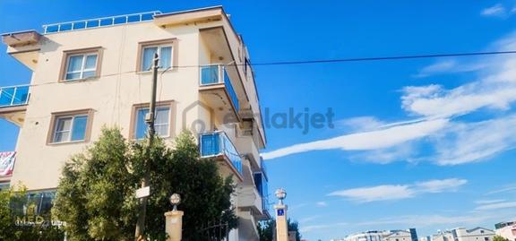 Efeler Mahallesinde 3 Cepheli, Deniz Ve Doğa Manzaralı 2+1 Daire 1