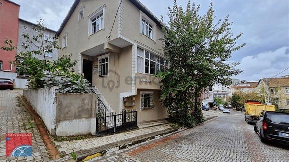 Sancaktepe Yenidoğan Safa Mh.3 Katlı 3 Ayrı Dairesi Olan Bina 2