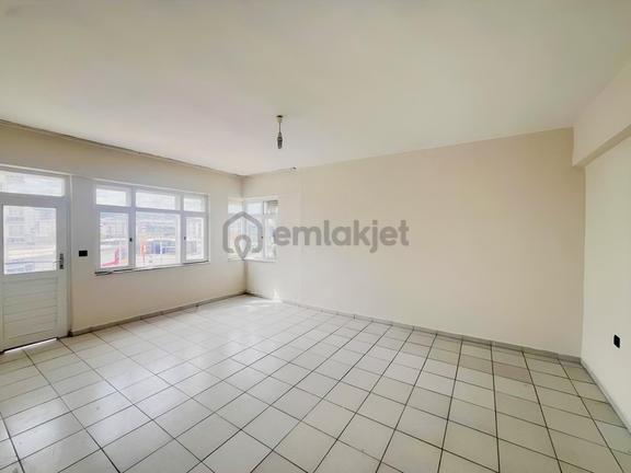Tramvaya 100mt Ayanoğlu Mah. Kiralık 3+1 Daire 2