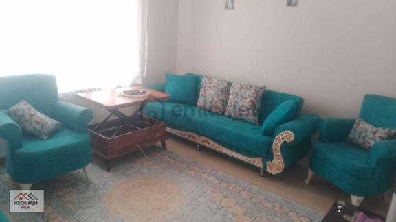Arda Emlak Ofisi’nden Kaleiçi Dörtyol Yakını Full Eşyalı Balkonlu Daire 2