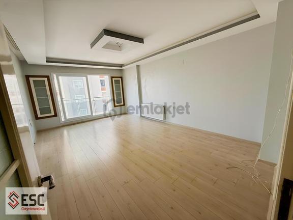 Esc'den Akdeniz Mh,de Merkezi Konumda 3+1 Geniş Daire Esc1415 1