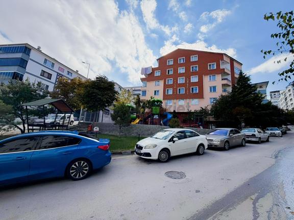 Merkezi Yerde Düz Giriş 2+1 Ön Cephe Kiralık Daire Turyap'tan 2