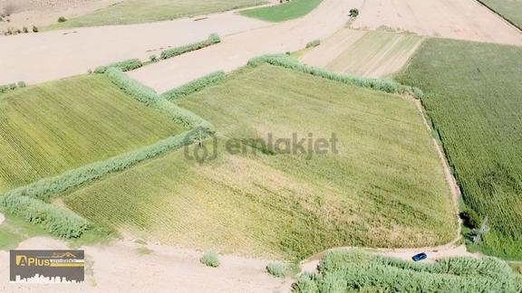 A Plus Gayrimenkulden 20.700 M2 Elektirk Ve Suyu Olan Tarla 2