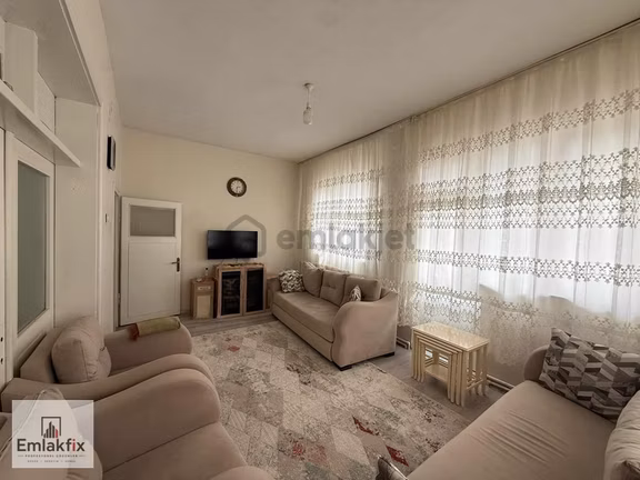 Emlak Fix'den|tuzlugöl Mh.|cuma Pazarı Yakını 2+1 Eşyalı Daire 2