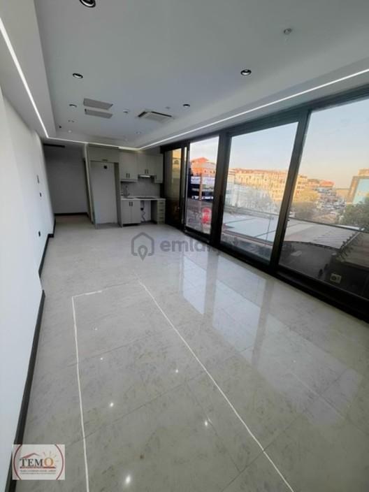 Arnavutköy Merkez Mahallesinde Lüks Ofis&büro 2