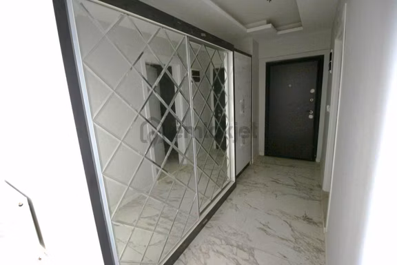 Nazilli Merkezde Satılık Ara Kat Doğalgazlı 2+1 Sıfır Lüks Daire 1