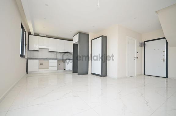Alanya / Avsallar’da Satılık Muhteşem 4+1 Lüks Penthouse 2