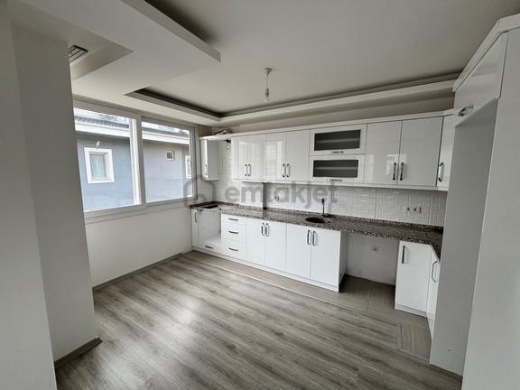 Çamköy’de 4+1 Kiralık Fırsat Geniş Daire 2