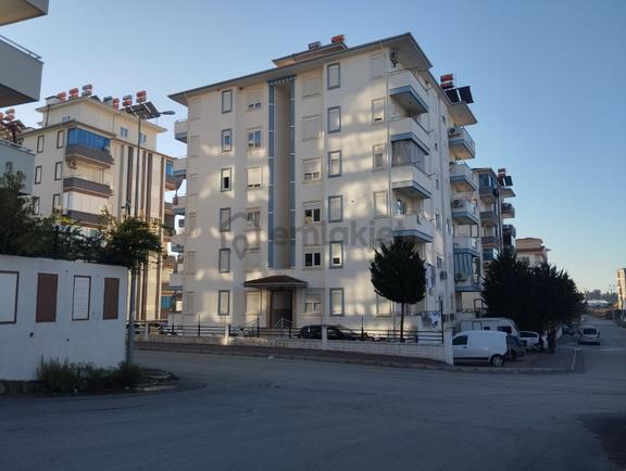 Orta Mahalle Belek Yolunda Site İçi 3+1 160 M2 2