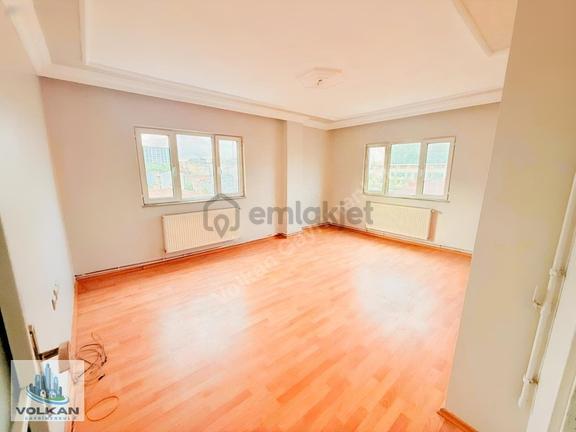 Uğurmumcu Mah. 2 + 1 90 Metre² Kiralık Asansörlü 4. Kat Daire 1