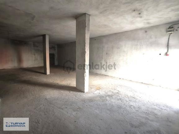 Bornova 2'nci Sanayi Yanı 100m2 Kiralık Depo 2