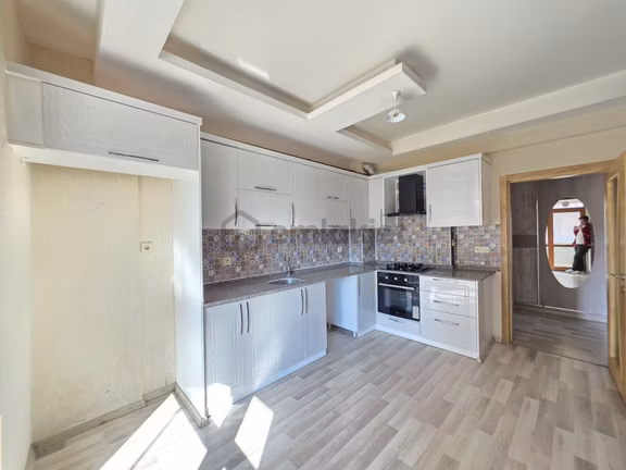Yüksel Şahin'den Lokman Hekim Civarı Site İçi 3+1 Kiralık Daire 2