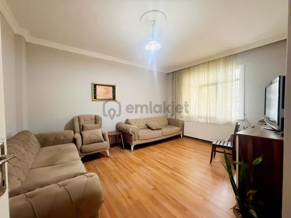 Samandıra Da 2+1 90 M2 Eşyalı Kiralık Giriş Katı Daire 2