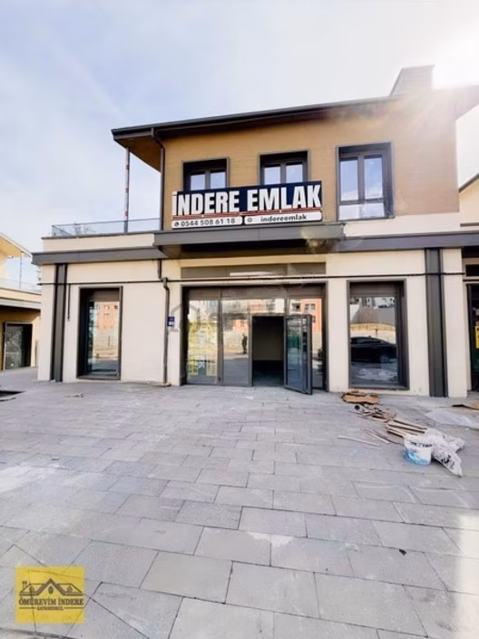 İndere Gm'den İndere Tokilerinde Girişte Kiralık 3 Katlı Dükkan 2