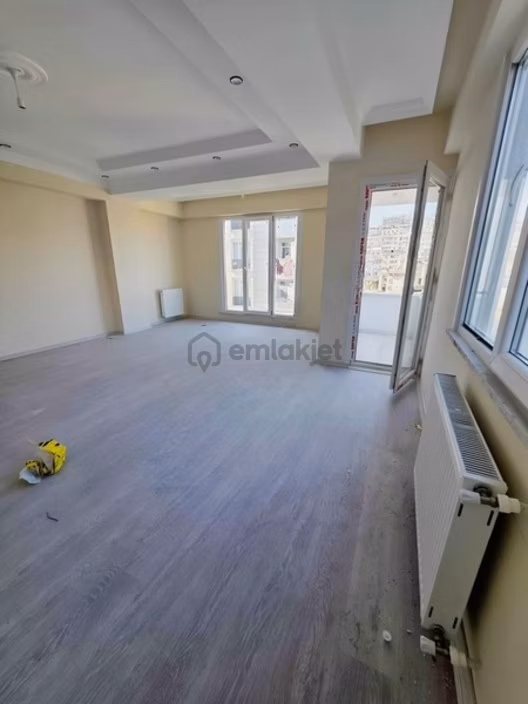 Çelik Yapıdan Kiralık Daire Sıfır 2