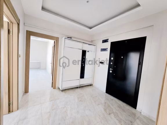 Kazımkarabekir'de Satılık 3+1 Daire 1
