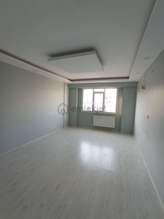 Yapılı Geniş Kiralık 2+1 Daire 1
