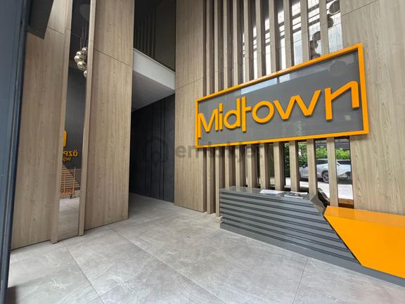Özpınarlar Mıdtown 'da Arakat Fırsat Ofis Katı 1