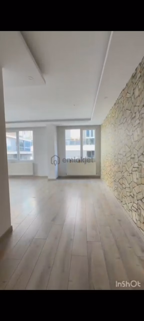 Marmara Mah Bölgesinde Aqua Kavaklı Sitesinde Kiralık 2+1 Daire 2