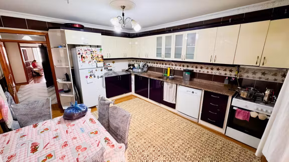 Ymz'den Güneş'te 140 M2 Sokağı Geniş 3 Katlı Doğalgazlı Müstakil 2