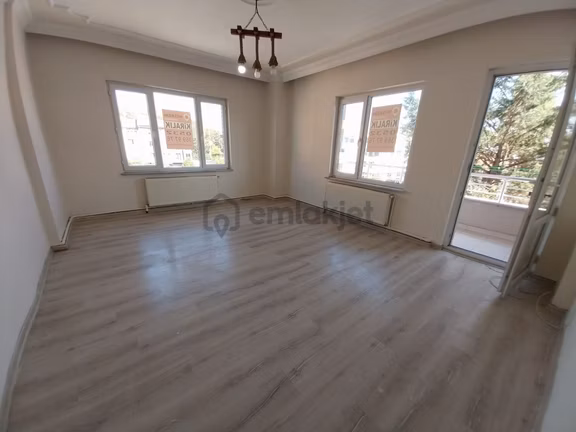 Düzce Merkez Kiremit Ocağı Mah. Satılık 3+1 Daire 1