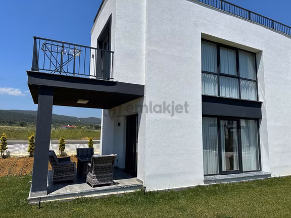 Gelibolu Adilhan Köyü Site İçinde Denize Yakın Satılık Villa 2