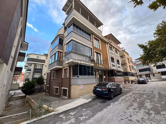 Remax Mıd'den Maltepe'de Özel Okullar Bölgesıne Yakın 30 M2 Teraslı 3+1 Dubleks Daıre 2
