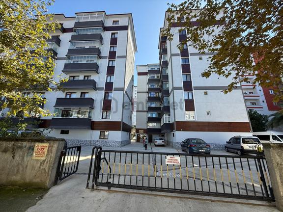 Topaloğlu Emlaktan Tanjantta Vuslat Sitesinde 3+1 Satılık Daire 1