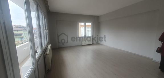 Ömer Faydalıda Asansörlü 3+1 Ara Kat Geniş Temiz Kiralık Daire 2