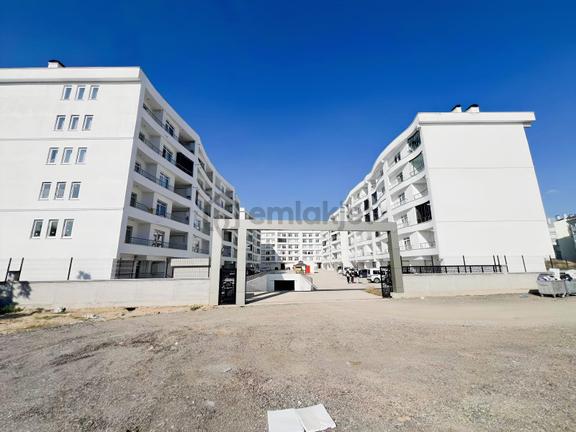 Pera Park Konutların'da 3+1 | Tapu Masrafı Yok | Hemen Taşın | 2