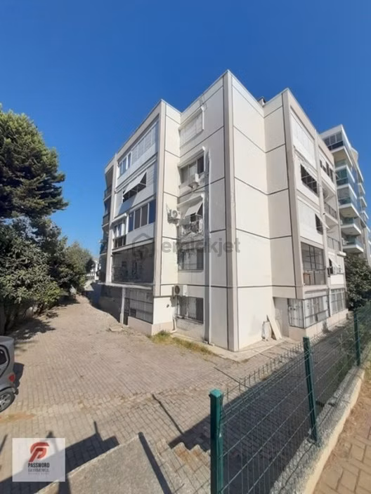 Çiğli Ataşehir'de 3+1, 100m² Ferah Daire 1