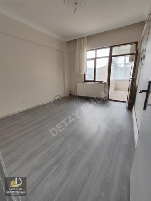 Ordu Caddesine 20 Metre Mesafede 2+0 Balkonlu Teraslı Kiralık 2