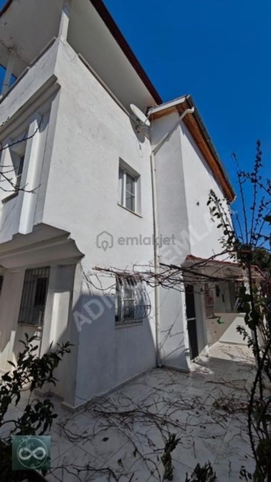 Kuşadası Davutlar Da Masrafsız Villa 1