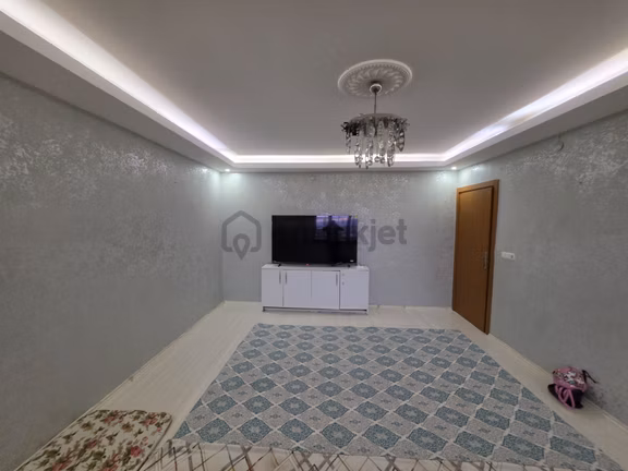 Bursa Emlak Alem-i Sıfır Ayarında 3+1 110 M2 Merkezde Daire Satılık 1