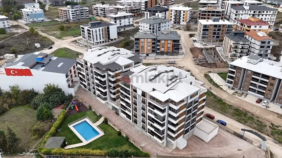Ovega'dan Baran Towers'da Ara Kat Ferah 3+1 Lüks Daire Fırsatı 1